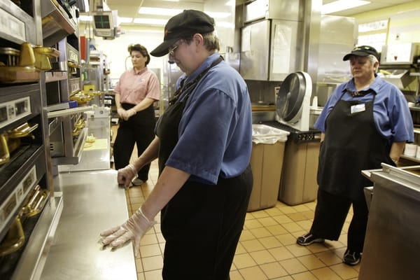 Ottawa expands LMIA freeze, tightening rules for low-wage hiring